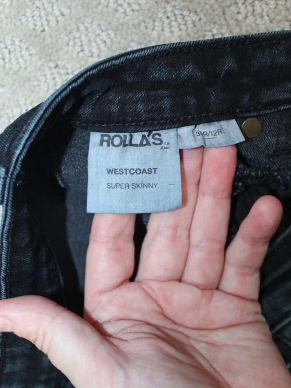 Rolla's Size 4R Black Westcoast Super Skinny Mid Rise Jeans